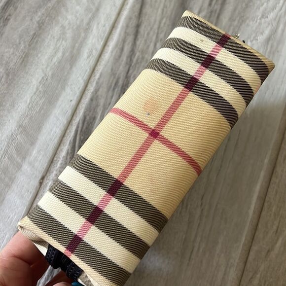 Burberry London Nova Check Plaid Cosmetic Bag Small - Picture 5 of 9